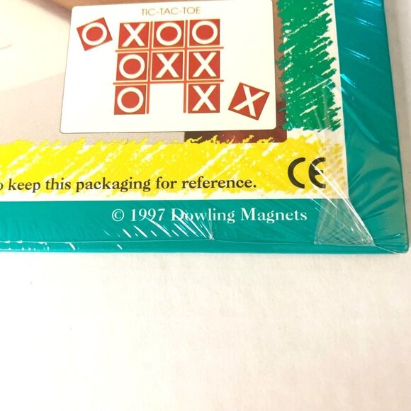 Vintage 90’s Wonder Board Magnet Travel Game Set New Deadstock - Picture 4 of 6